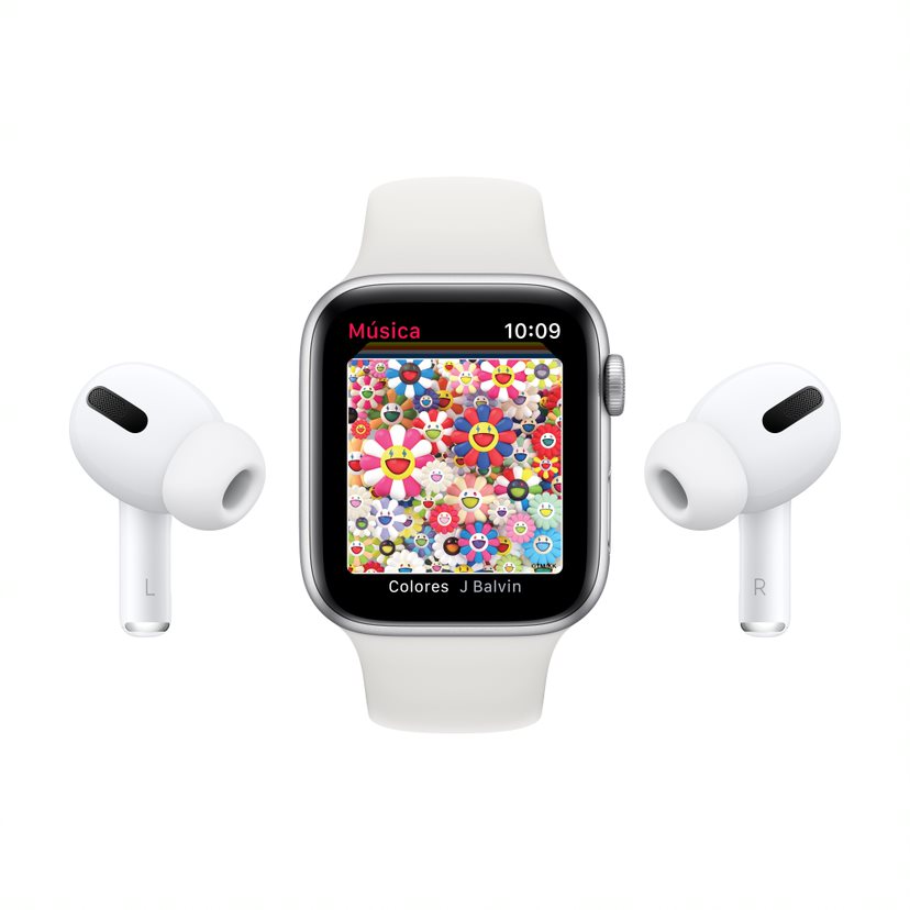 Apple watch silver outlet aluminum with white band